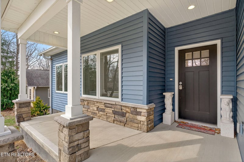 204 Lakeside Dr, Crossville, TN 38558