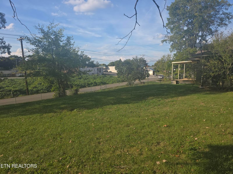 204 Mccall Rd, Maryville, TN 37804