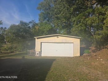 204 Mccall Rd, Maryville, TN 37804