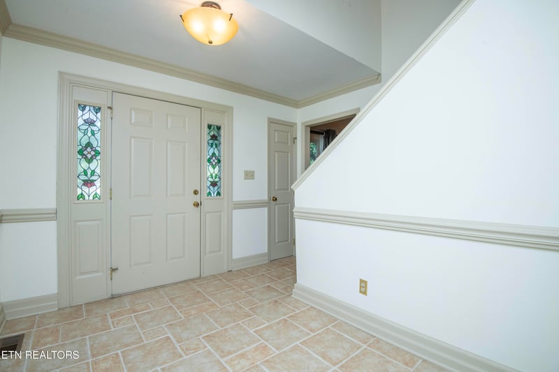 204 Nutwood Cir, Knoxville, TN 37934