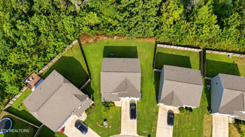 204 Paisley Reece Ln, Lenoir City, TN 37771