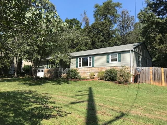 204 Stone Rd, Knoxville, TN 37920