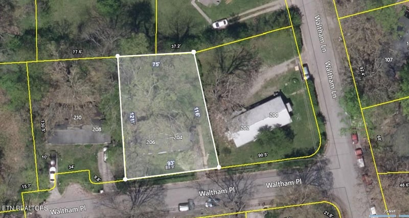 204 Waltham Pl, Oak Ridge, TN 37830