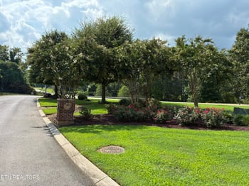 204 Zion Cove Ln, Englewood, TN 37329