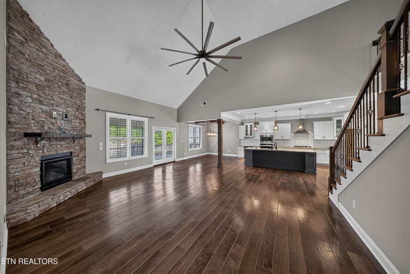 2043 Highlands Ridge Ln, Knoxville, TN 37932