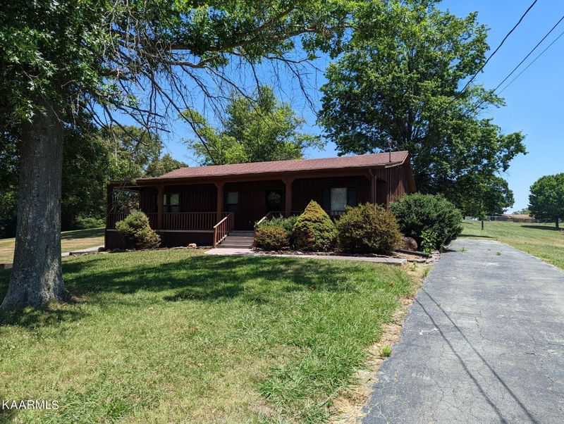 2044 Mullins Rd, Russellville, TN 37860