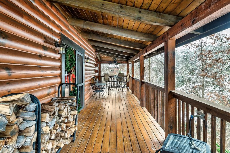 2045 Bill Flagle Way, Sevierville, TN 37876