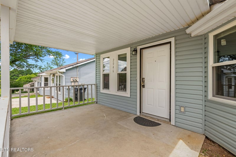 2046 Countryhill Ln, Knoxville, TN 37923