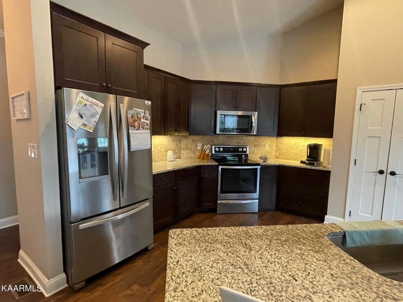 2046 Creswell Rd, Seymour, TN 37865