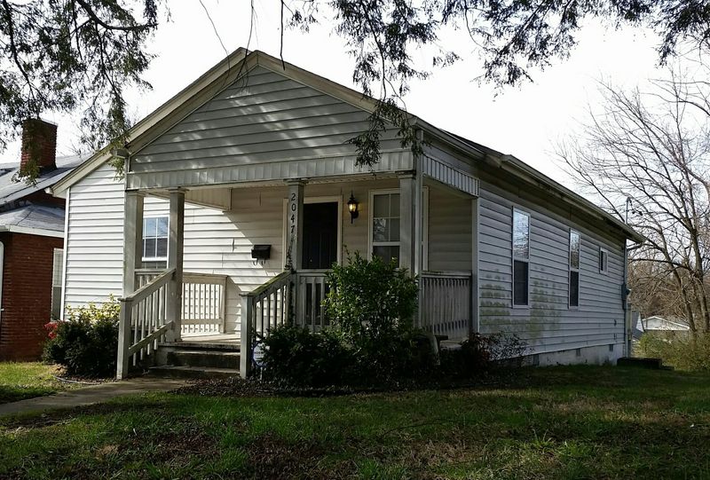 2047 E Fifth Ave, Knoxville, TN 37917
