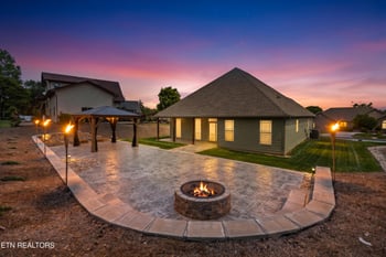 205 Chogi Ln, Loudon, TN 37774