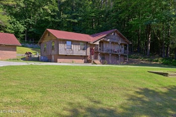 205 County Road 67, Riceville, TN 37370