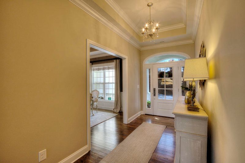 205 Coyatee Ct, Loudon, TN 37774