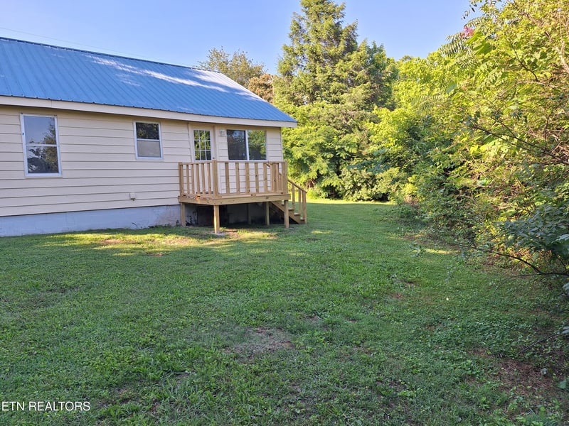 205 Harrill St, Madisonville, TN 37354