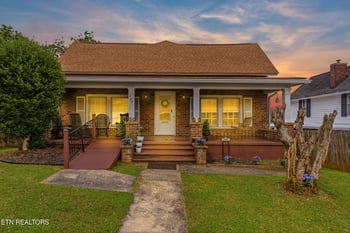 205 Kingston St, Lenoir City, TN 37771