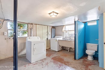 205 Kingston St, Lenoir City, TN 37771