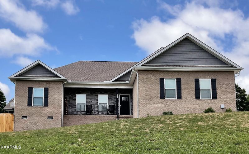 205 Miller Rd, Clinton, TN 37716