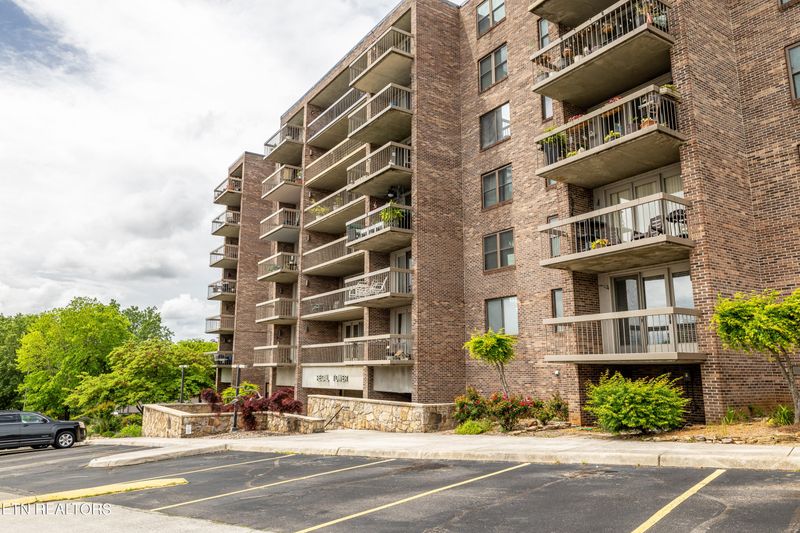205 Regal Tower, Maryville, TN 37804
