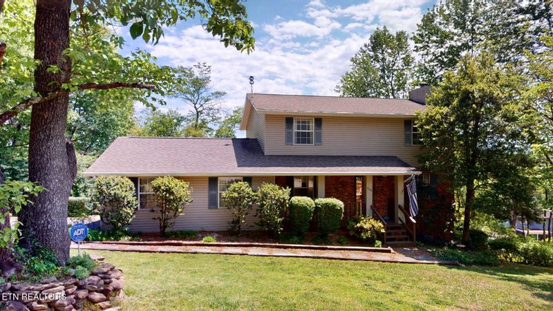 205 Vintage Ln, Clinton, TN 37716