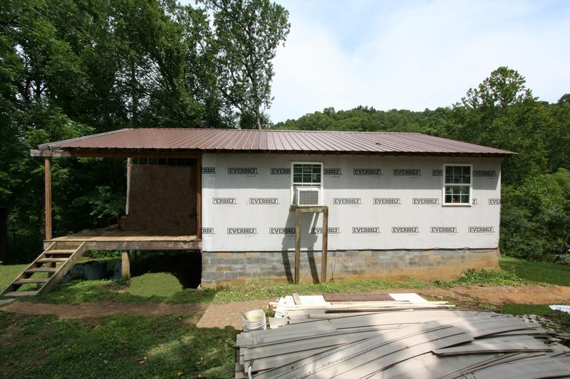 205 Wolfe Rd, Luttrell, TN 37779