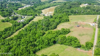 2050 Easter Ridge Rd, Lenoir City, TN 37772