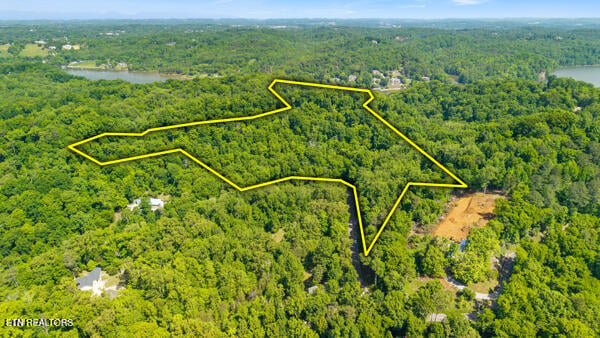 2050 Jones Bend Rd, Louisville, TN 37777