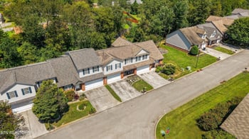 2055 Gatehouse Ln, Powell, TN 37849