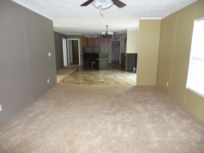 2055 Smith Mountain Rd, Rockwood, TN 37854