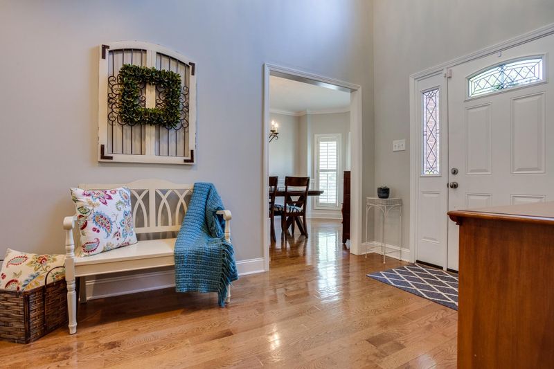 2056 Willow View Ln, Knoxville, TN 37922