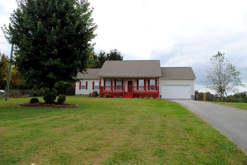 2057 Cecil Johnson Rd, Knoxville, TN 37921