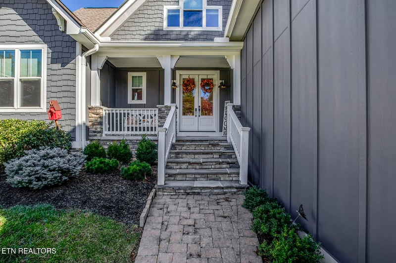 206 Atoka Pl, Loudon, TN 37774