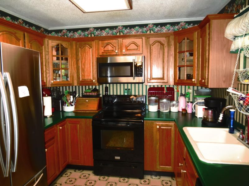 206 Cawana St, Athens, TN 37303