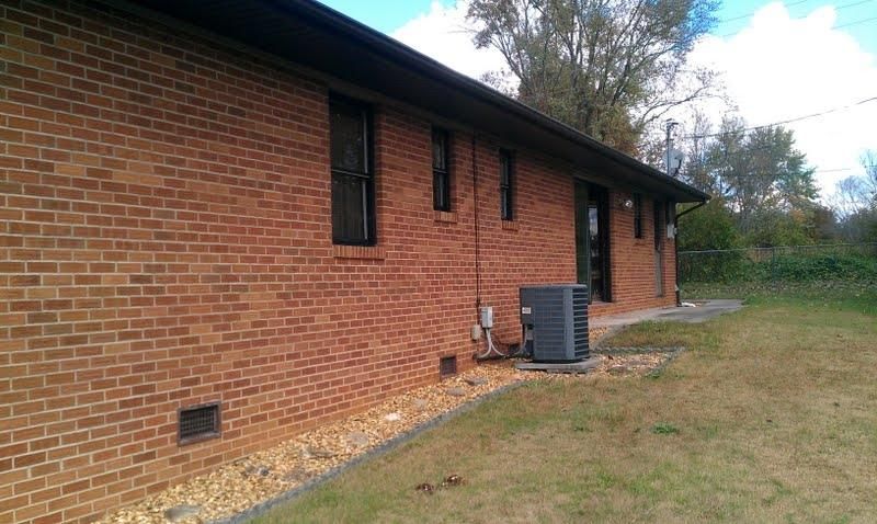 206 Doris Ln, Maryville, TN 37803