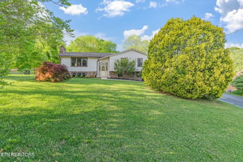 206 Lakeview Ln, Oak Ridge, TN 37830