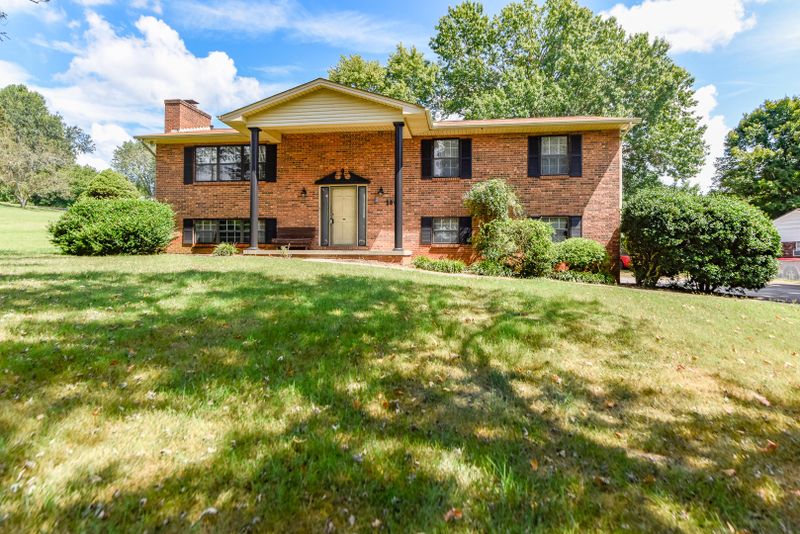 206 Littlebrook, Rockford, TN 37853