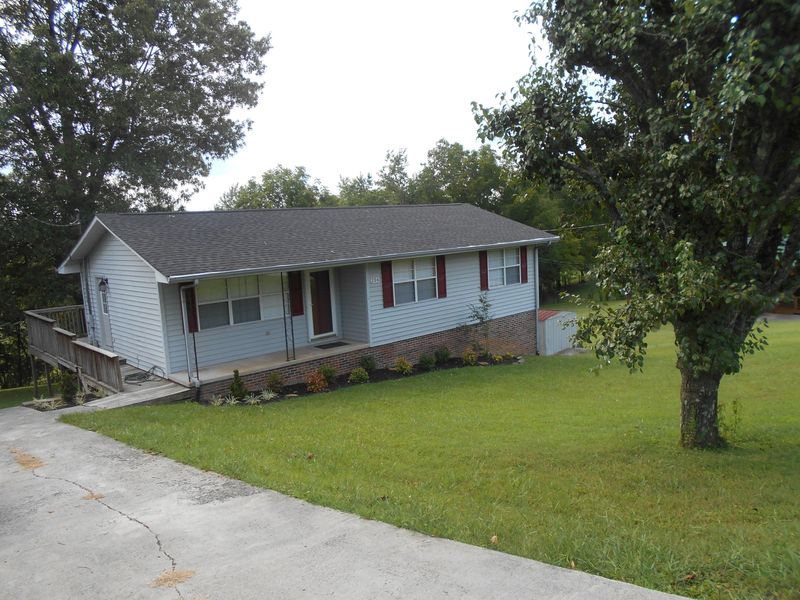 206 Mahala Rd, Sweetwater, TN 37874