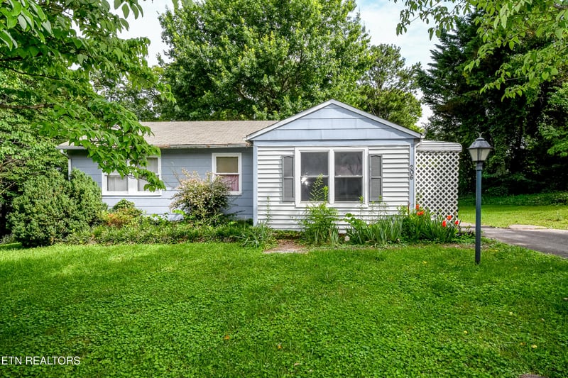 206 Main Rd, Maryville, TN 37804