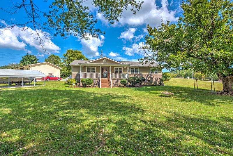 206 Maple Dr, Blaine, TN 37709