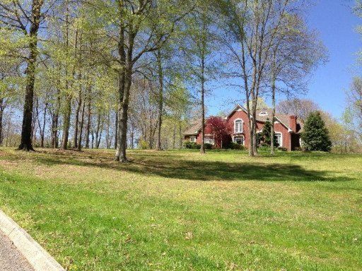 206 Remington Dr, Maynardville, TN 37807