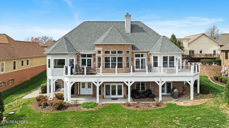 206 Wren Ct, Vonore, TN 37885