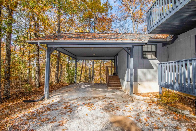 2060 Ridgecrest Loop Ln, Sevierville, TN 37876