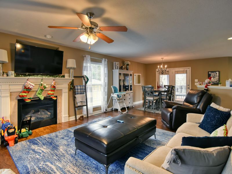 2064 Eliza Glynne Ln, Knoxville, TN 37931