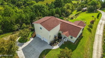 2064 Kerr Rd, Sevierville, TN 37876
