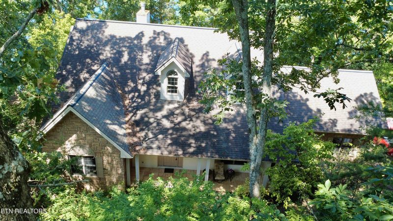 207 Chickasaw Ln, Loudon, TN 37774