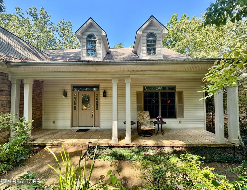 207 Chickasaw Ln, Loudon, TN 37774