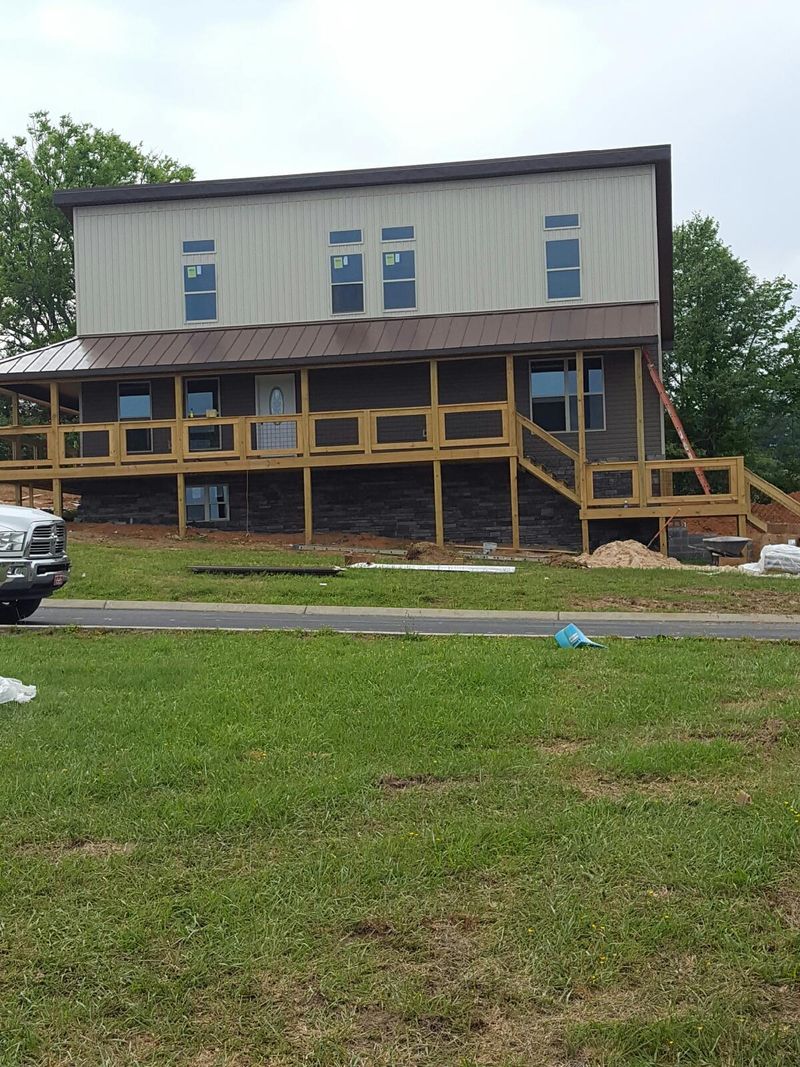 207 Duseth Dr, Sweetwater, TN 37874