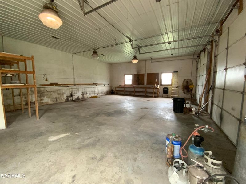 207 Harris St, Clinton, TN 37716