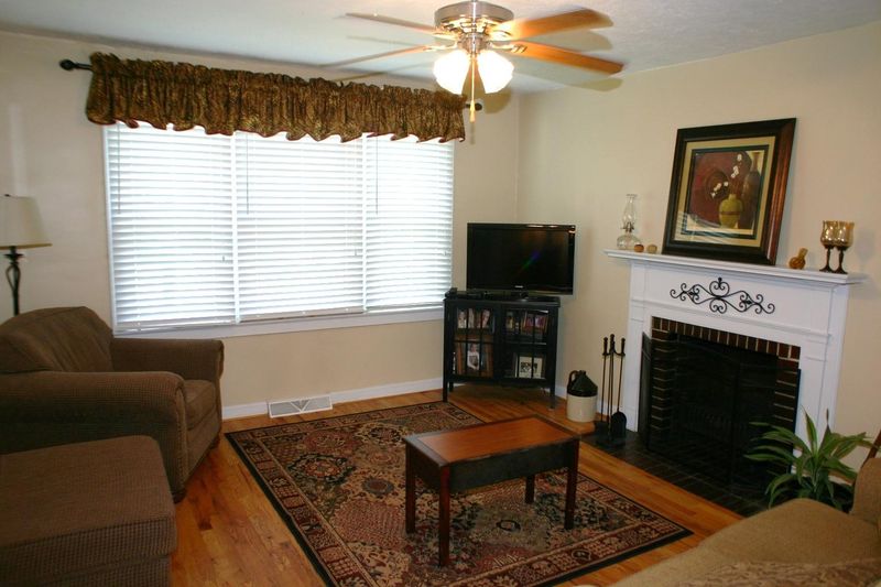 207 Hemlock St, Alcoa, TN 37701