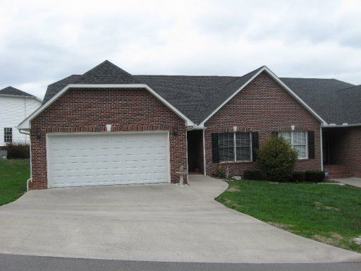 207 Sailview Ln #5, Clinton, TN 37716