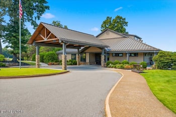 207 Seminole Cir, Loudon, TN 37774